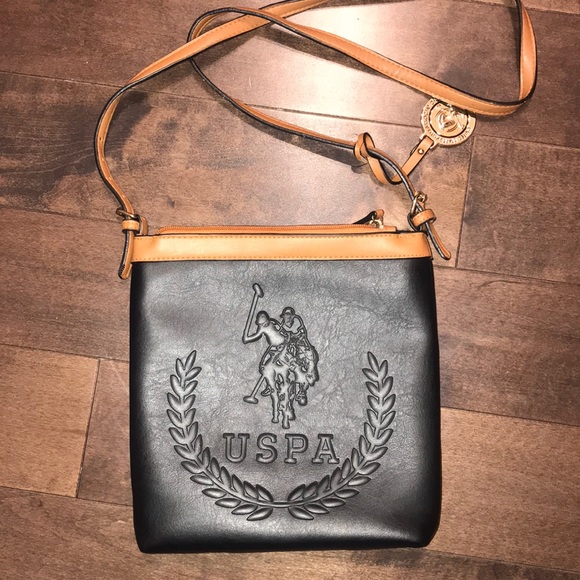 U.S Polo Assn crossbody bag - Picture 1 of 3